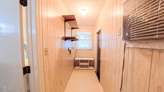 $189,900 | 212 Hemlock Road, Bristol, TN 37620