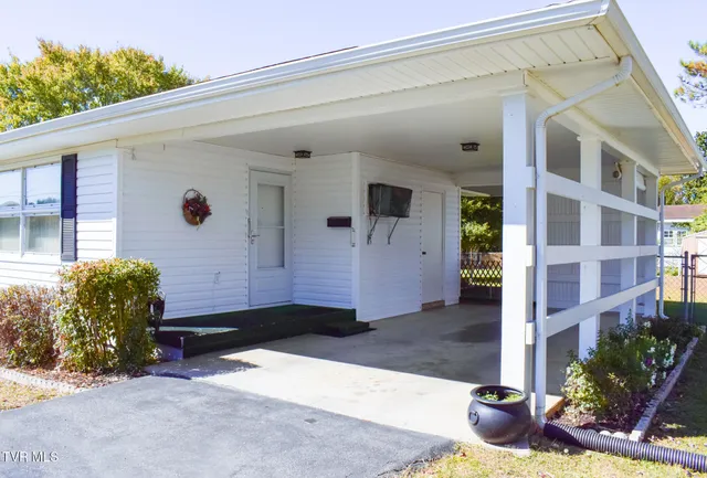 $189,900 | 212 Hemlock Road, Bristol, TN 37620