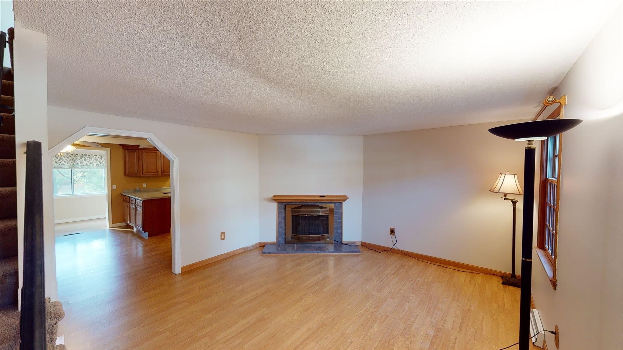 32 Sentry Way Merrimack, NH 03054 - Photo 11 of 30