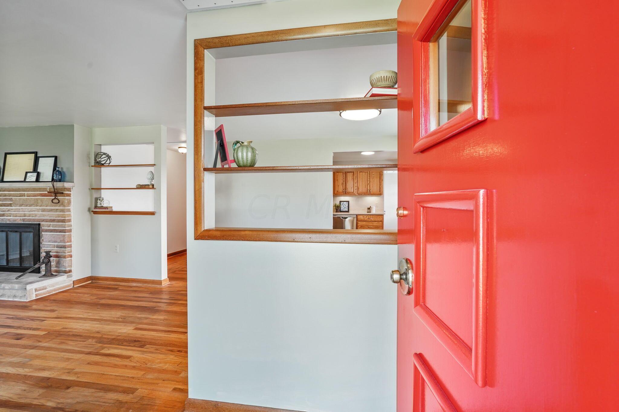 549 Wetmore Road Columbus, OH 43214 - Photo 9 of 58 9-web-or-mls-DSC04566
