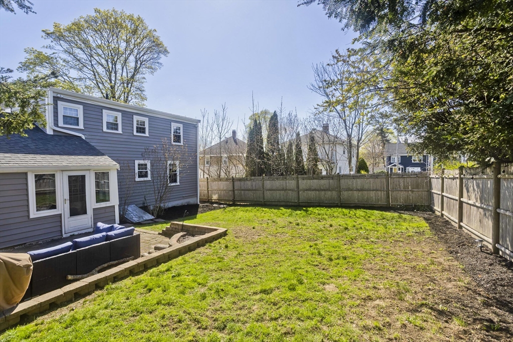 15 Devon Road Braintree, MA 02184 - Photo 10 of 37 Gallery Image 10
