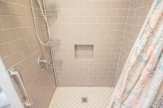 $165,000 | 208 Van Buren Avenue, Lorenzo, TX 79343