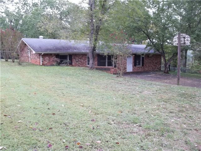 409 Hickman Shores Road Dover, TN 37058 - Photo 4 of 19 Gallery Image 4