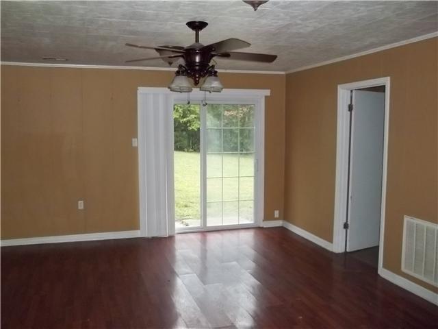 409 Hickman Shores Road Dover, TN 37058 - Photo 10 of 19 Gallery Image 10