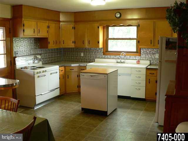 2609 Biglerville Road Gettysburg, PA 17325 - Photo 20 of 22