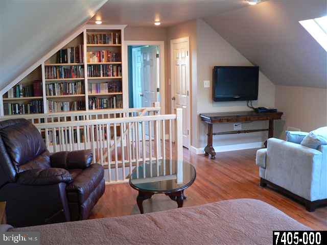 2609 Biglerville Road Gettysburg, PA 17325 - Photo 3 of 22