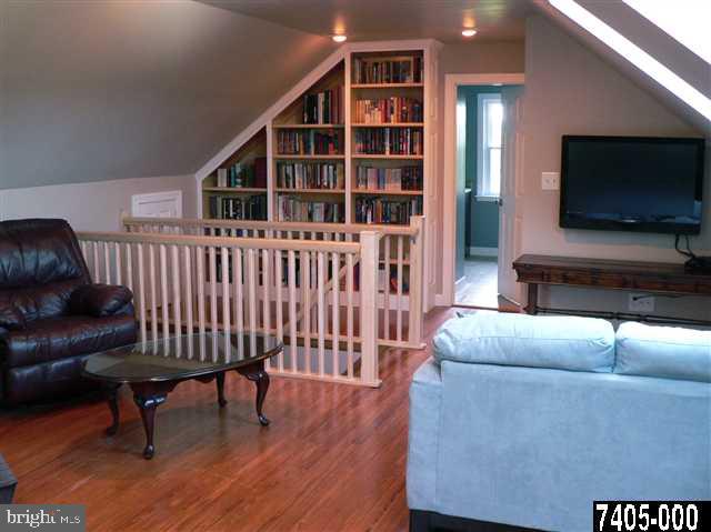 2609 Biglerville Road Gettysburg, PA 17325 - Photo 4 of 22