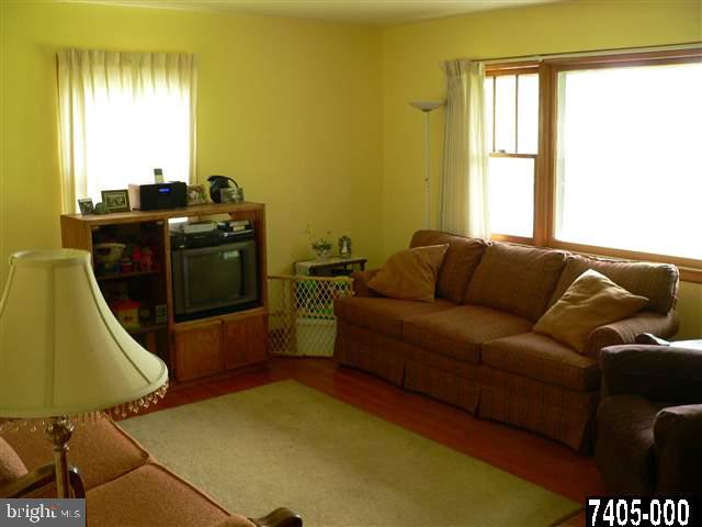 2609 Biglerville Road Gettysburg, PA 17325 - Photo 8 of 22