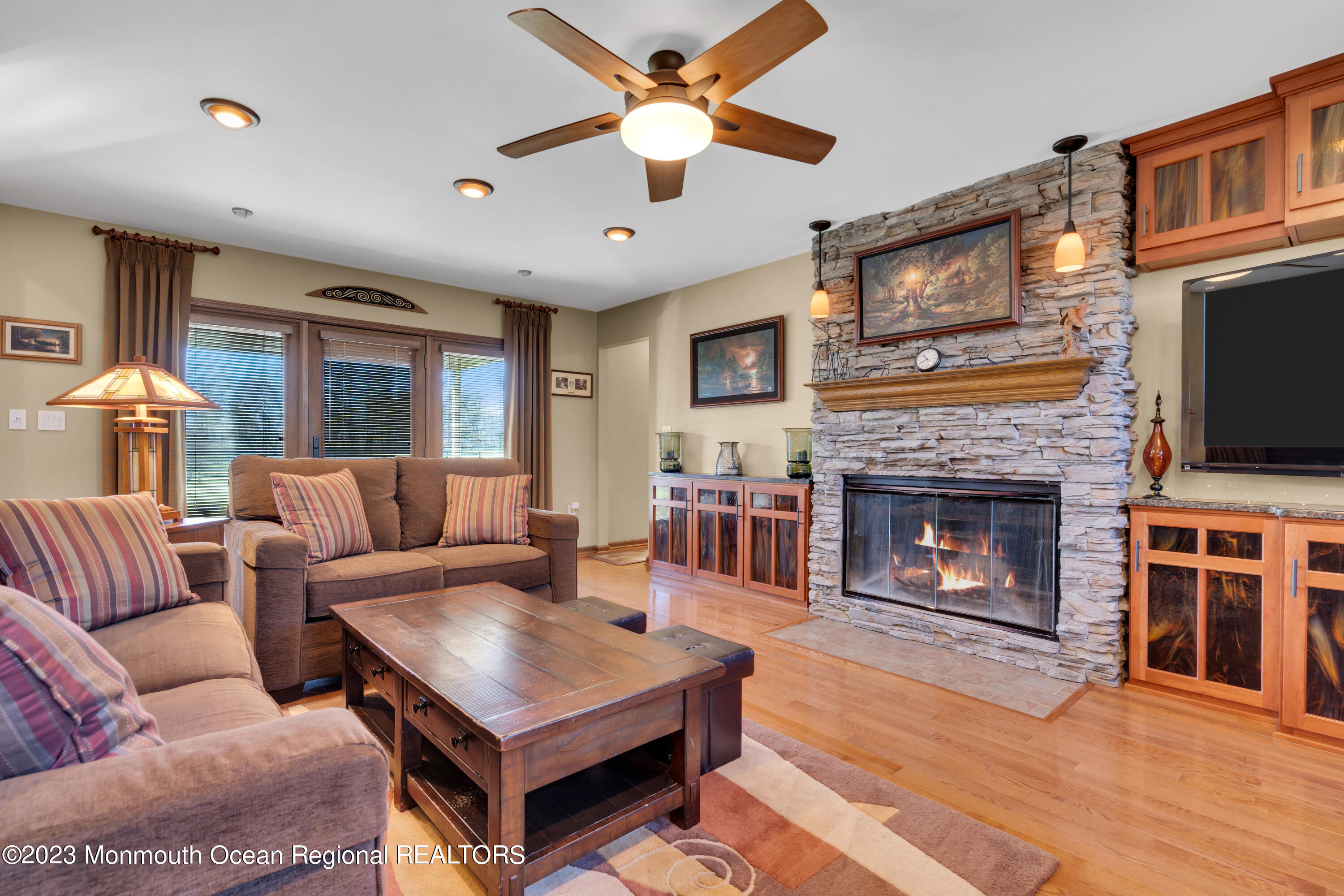 61 Burlington Path Road Cream Ridge, NJ 08514 - Photo 20 of 45 031_ros06519-1