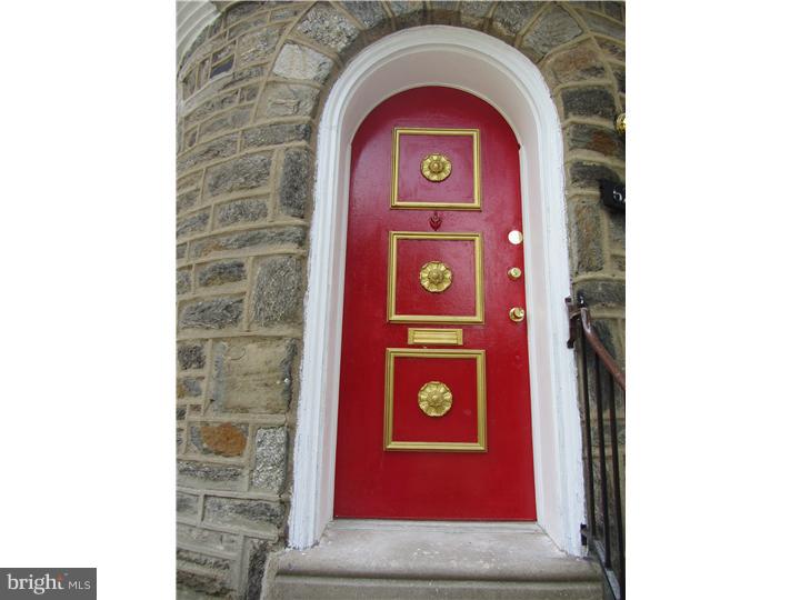 6257 Old York Road Philadelphia, PA 19141 - Photo 3 of 4 Gallery Image 3