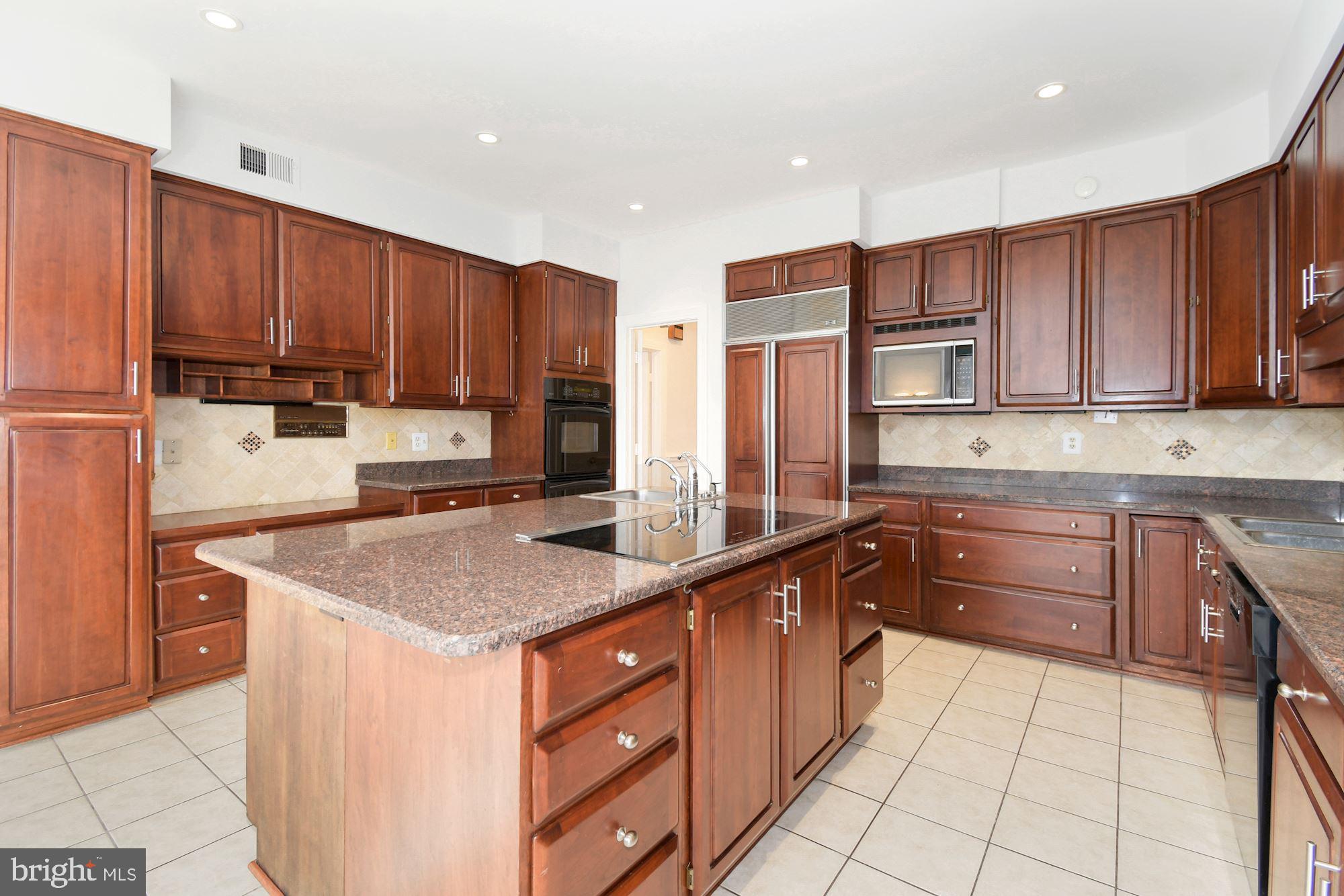 8700 Old Dominion Drive McLean, VA 22102 - Photo 12 of 27