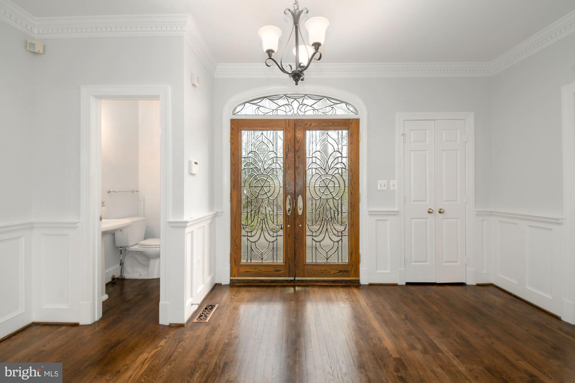 8700 Old Dominion Drive McLean, VA 22102 - Photo 15 of 27