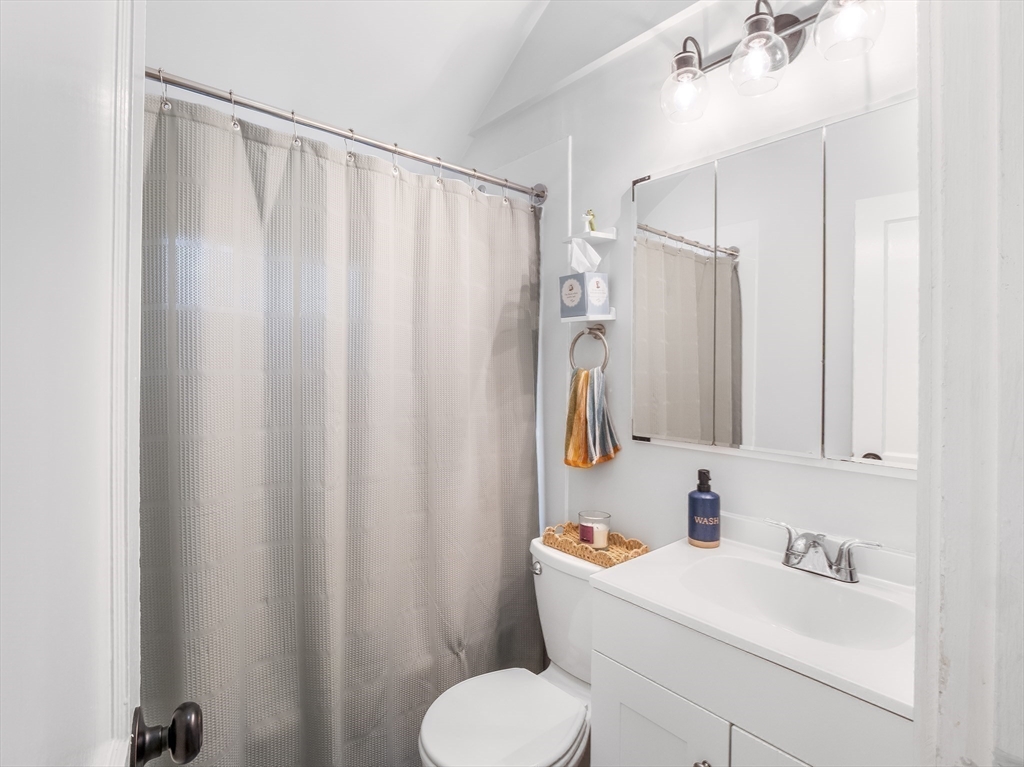 22 Jefferson Road, Unit 22 Wakefield, MA 01880 - Photo 14 of 22 a bathroom with a sink toilet and shower