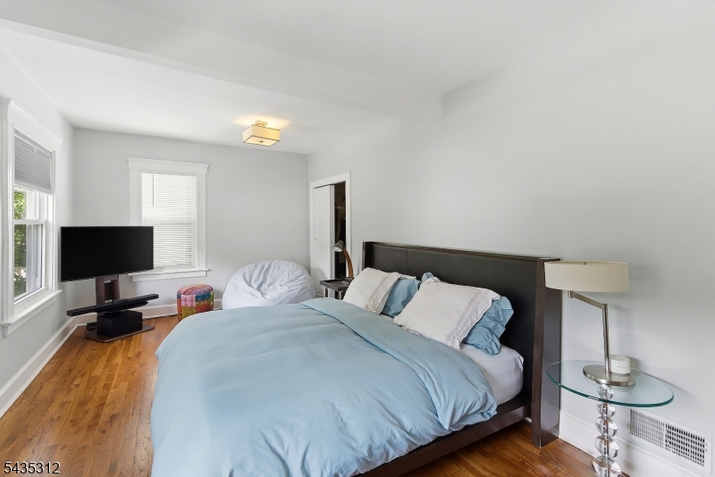 147 High Street Montclair, NJ 07042 - Photo 16 of 25