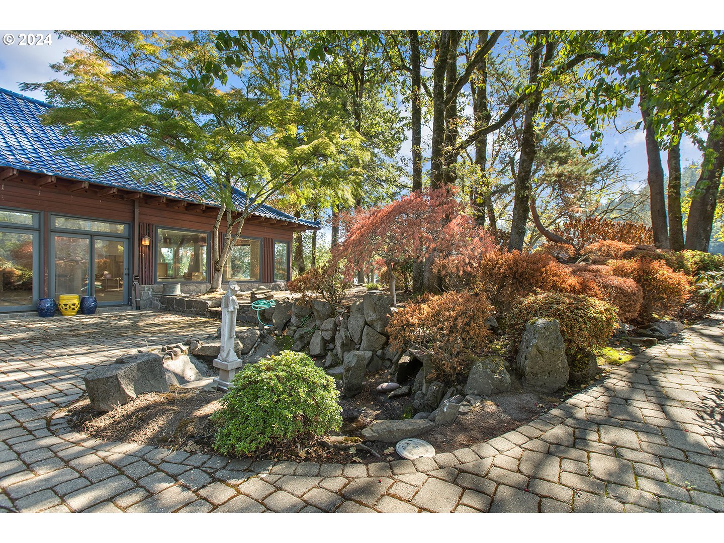 1900 Twin Points Road Lake Oswego, OR 97034 - Photo 28 of 48