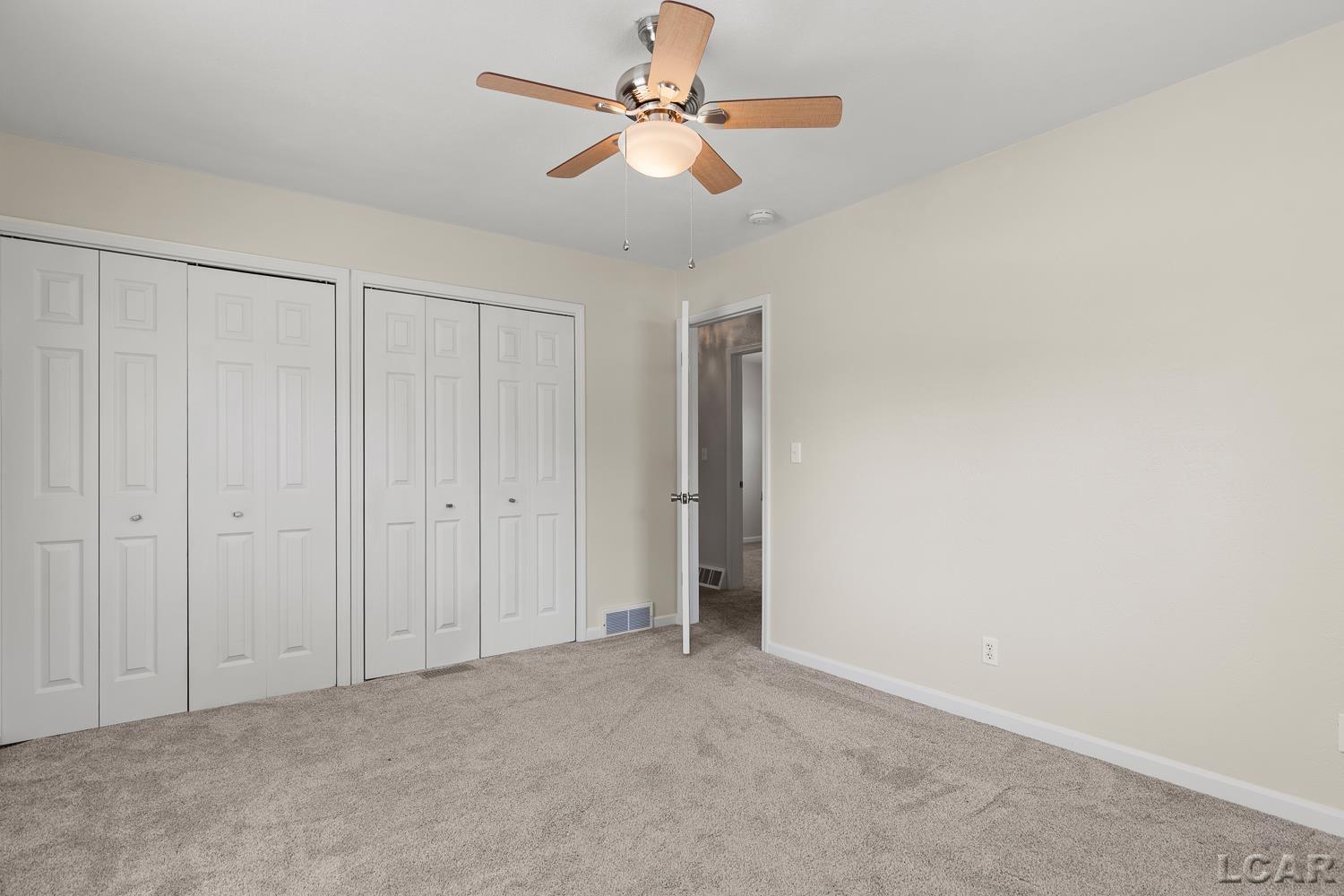 721 Riverside Avenue Adrian, MI 49221 - Photo 30 of 47 50182893-2576d71f-a64e-4278-8618-7d77b8eeaee0.JPG