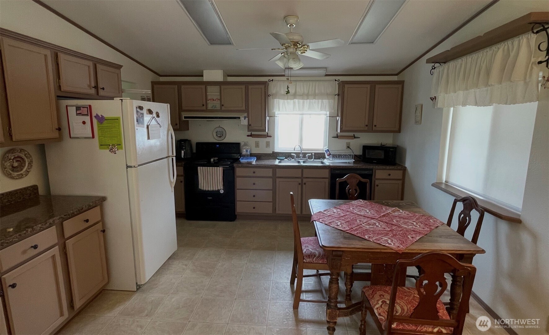 3 Sand Flat Road Omak, WA 98841 - Photo 9 of 33