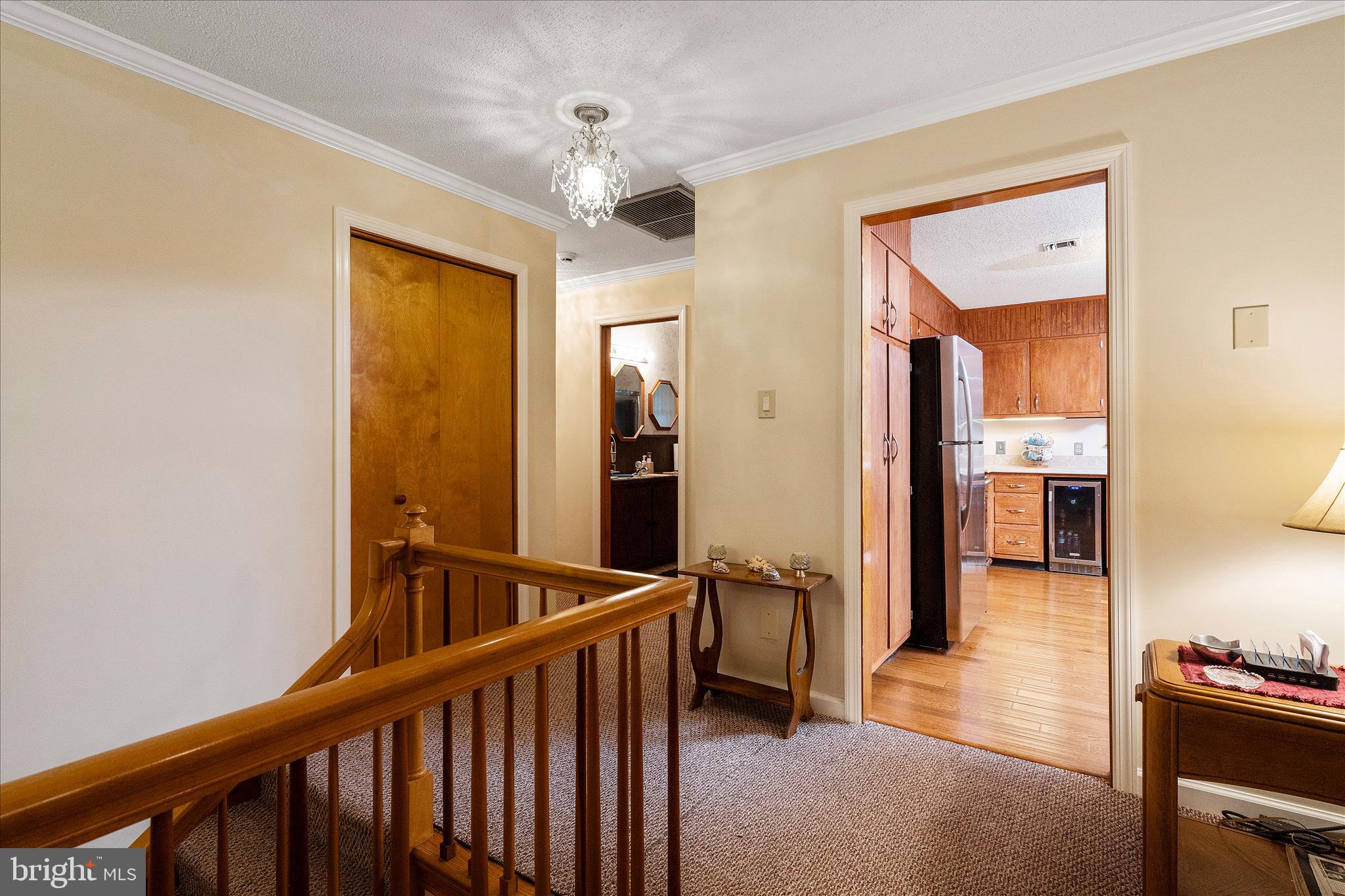 334 Sharon Road Hightstown, NJ 08520 - Photo 8 of 35