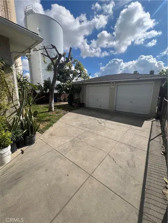 $690,000 | 5954 Riverside Avenue, Huntington Park, CA 90255