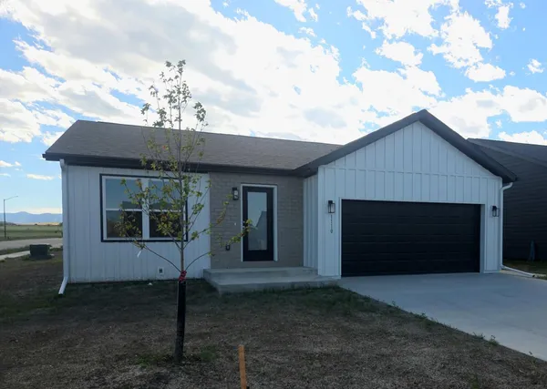 $295,500 | 1110 Edelman Loop, Sheridan, WY 82801