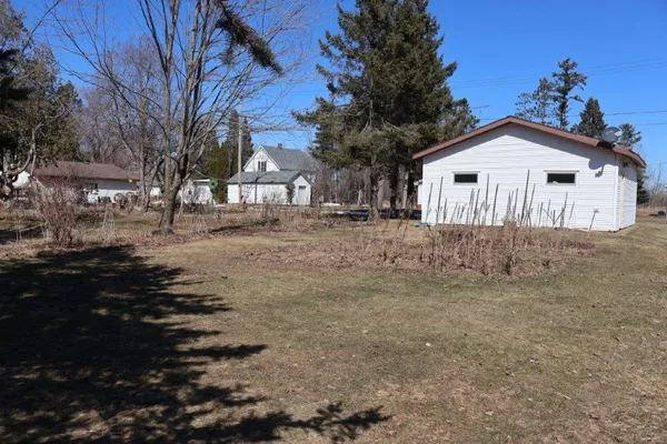 $101,900 | N3806 North 6th Street, Weyerhaeuser, WI 54895