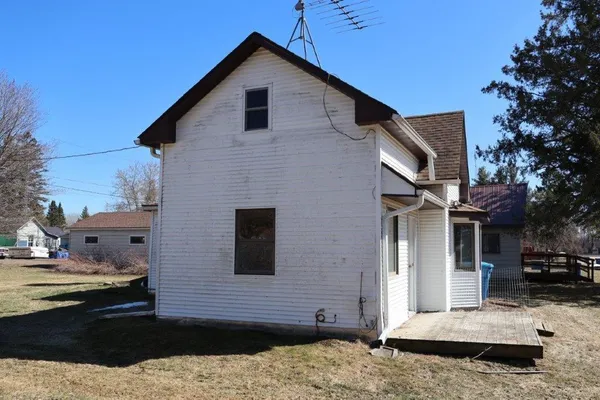 $101,900 | N3806 North 6th Street, Weyerhaeuser, WI 54895