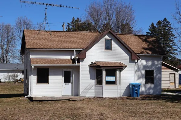$101,900 | N3806 North 6th Street, Weyerhaeuser, WI 54895