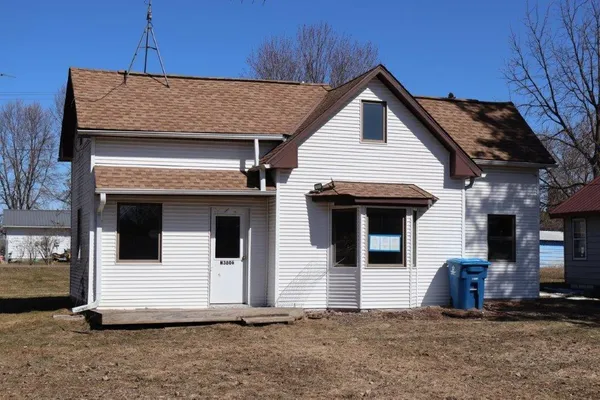 $101,900 | N3806 North 6th Street, Weyerhaeuser, WI 54895