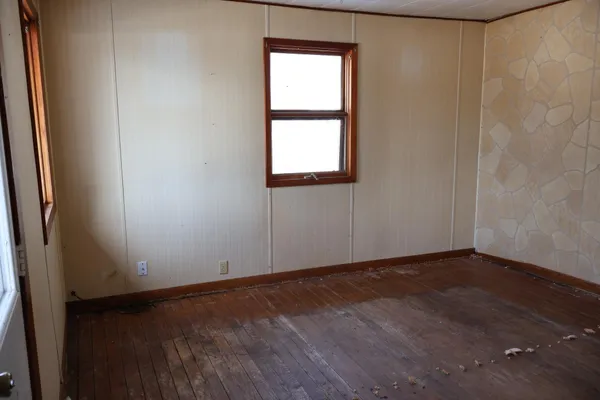 $101,900 | N3806 North 6th Street, Weyerhaeuser, WI 54895