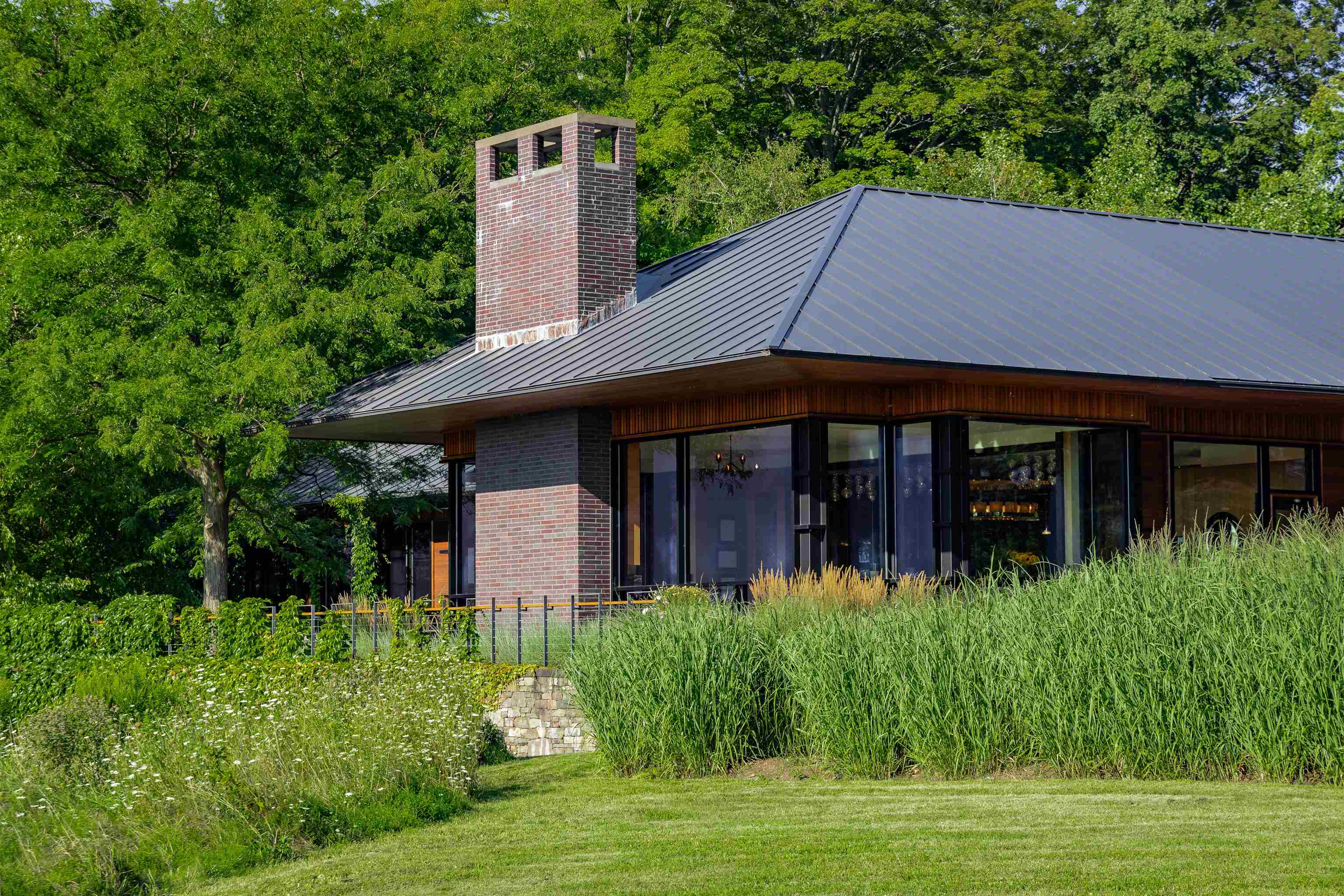 807 Quakers Smith Point Road Shelburne, VT 05482 - Photo 16 of 40 Gallery Image 16