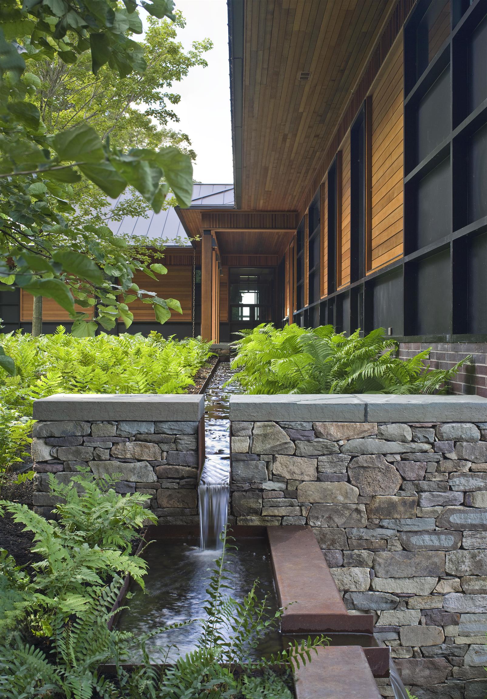 807 Quakers Smith Point Road Shelburne, VT 05482 - Photo 24 of 40 Gallery Image 24