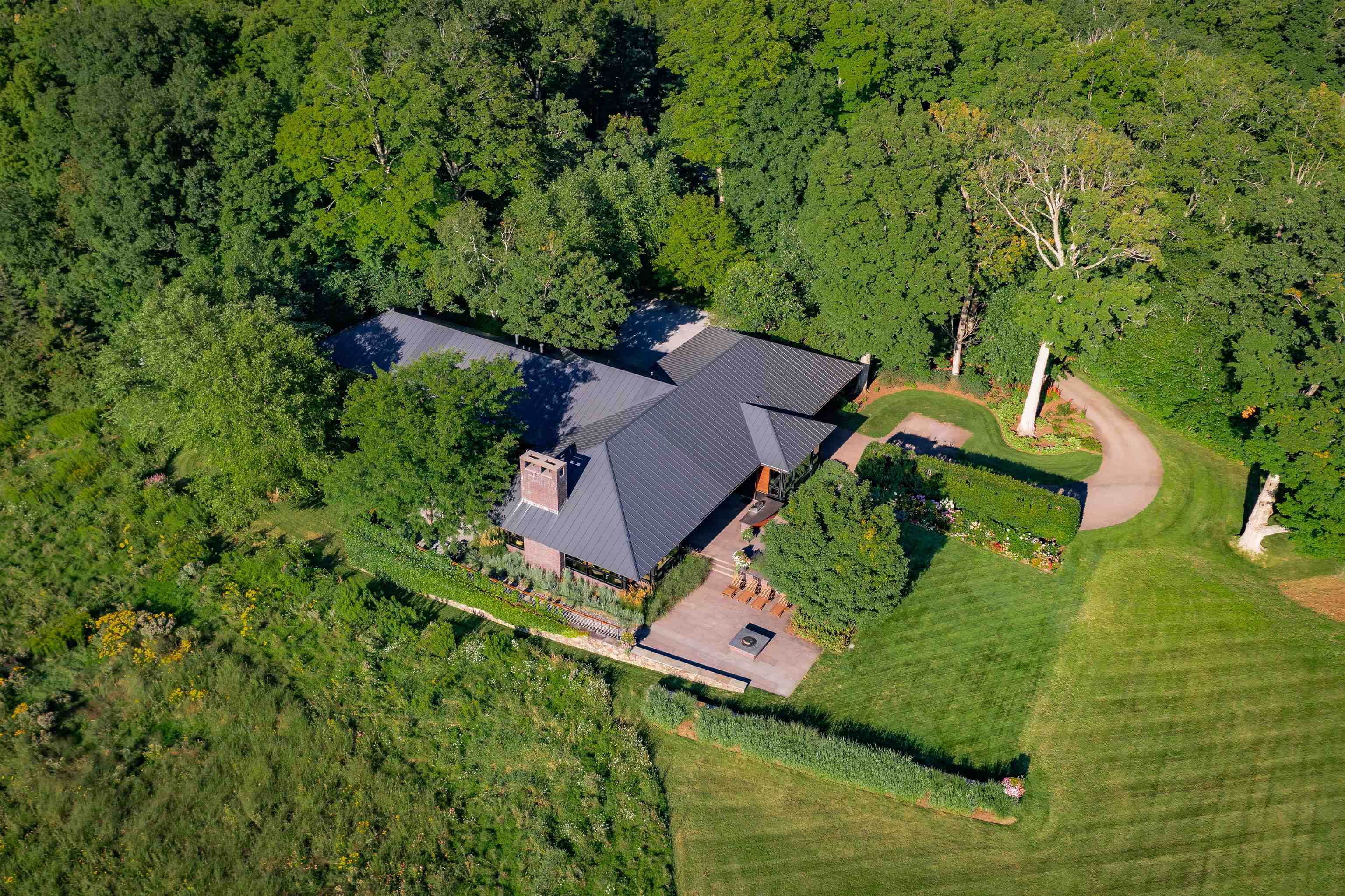 807 Quakers Smith Point Road Shelburne, VT 05482 - Photo 25 of 40 Gallery Image 25