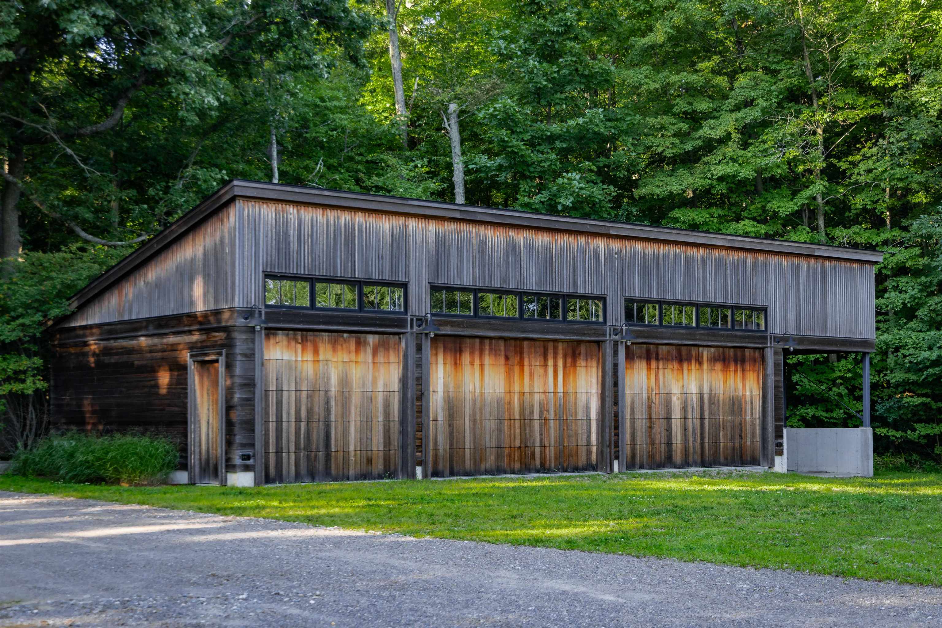 807 Quakers Smith Point Road Shelburne, VT 05482 - Photo 30 of 40 Gallery Image 30