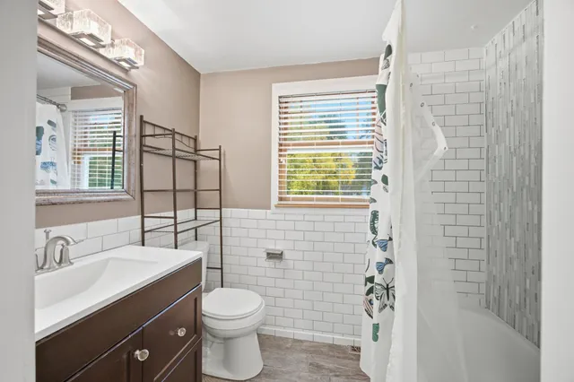 $270,000 | 901 17th Street Southwest, Willmar, MN 56201