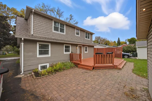 $278,500 | 901 17th Street Southwest, Willmar, MN 56201