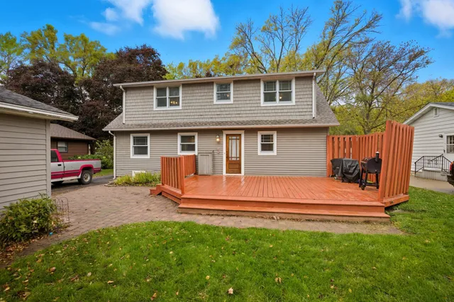 $270,000 | 901 17th Street Southwest, Willmar, MN 56201