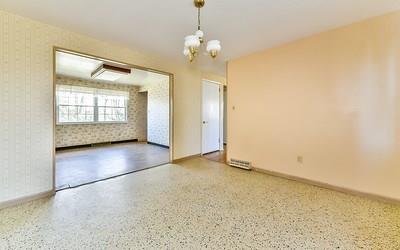 8534 Ridgemont Road Pittsburgh, PA 15237 - Photo 5 of 14 Gallery Image 5
