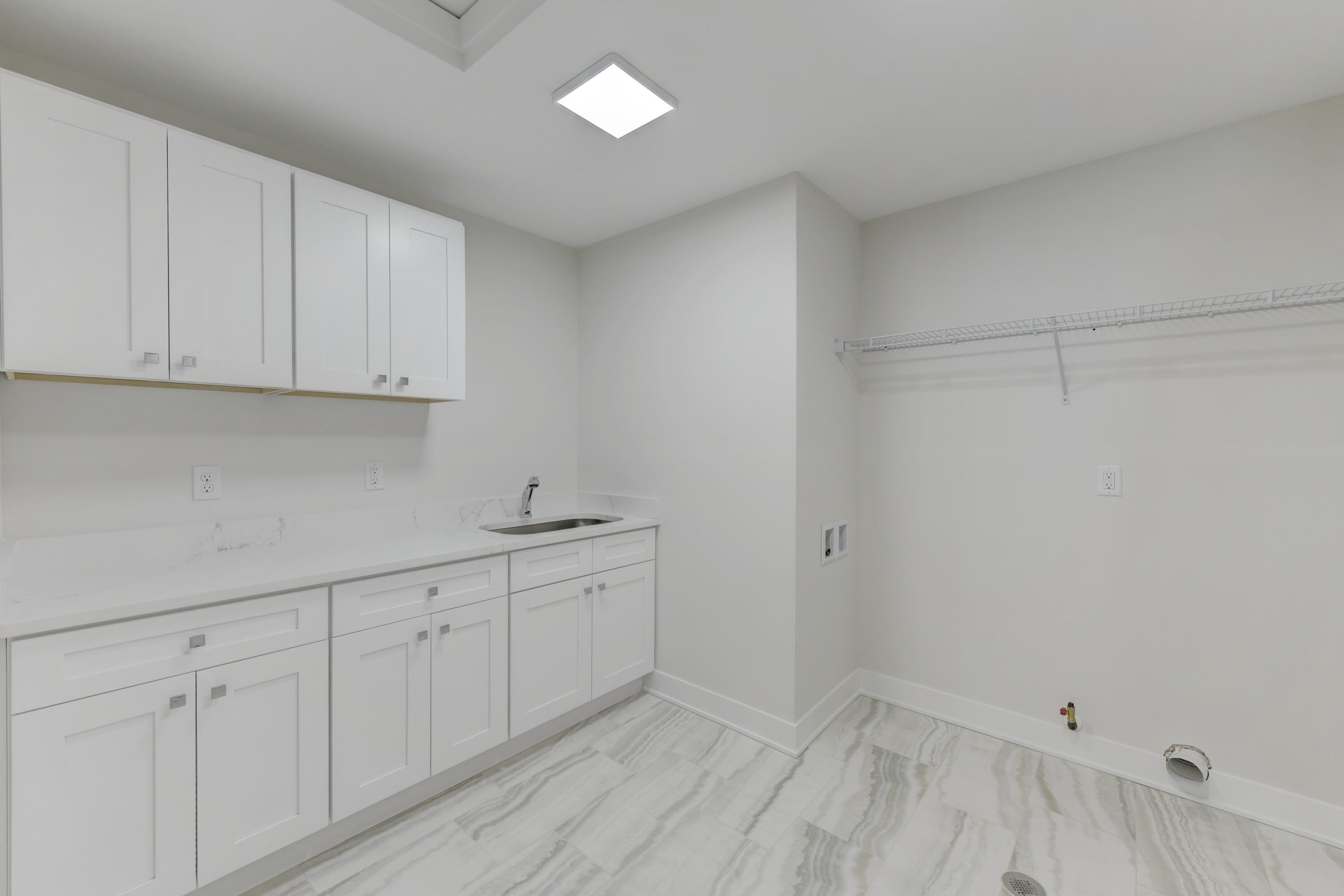 10221 Allison Road Munster, IN 46321 - Photo 29 of 35 3000x2000