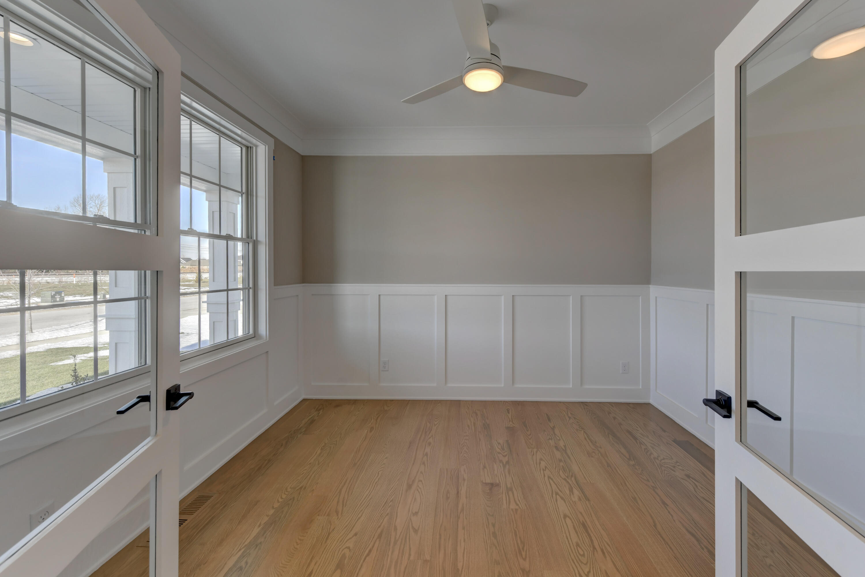 10221 Allison Road Munster, IN 46321 - Photo 3 of 35 3000x2000