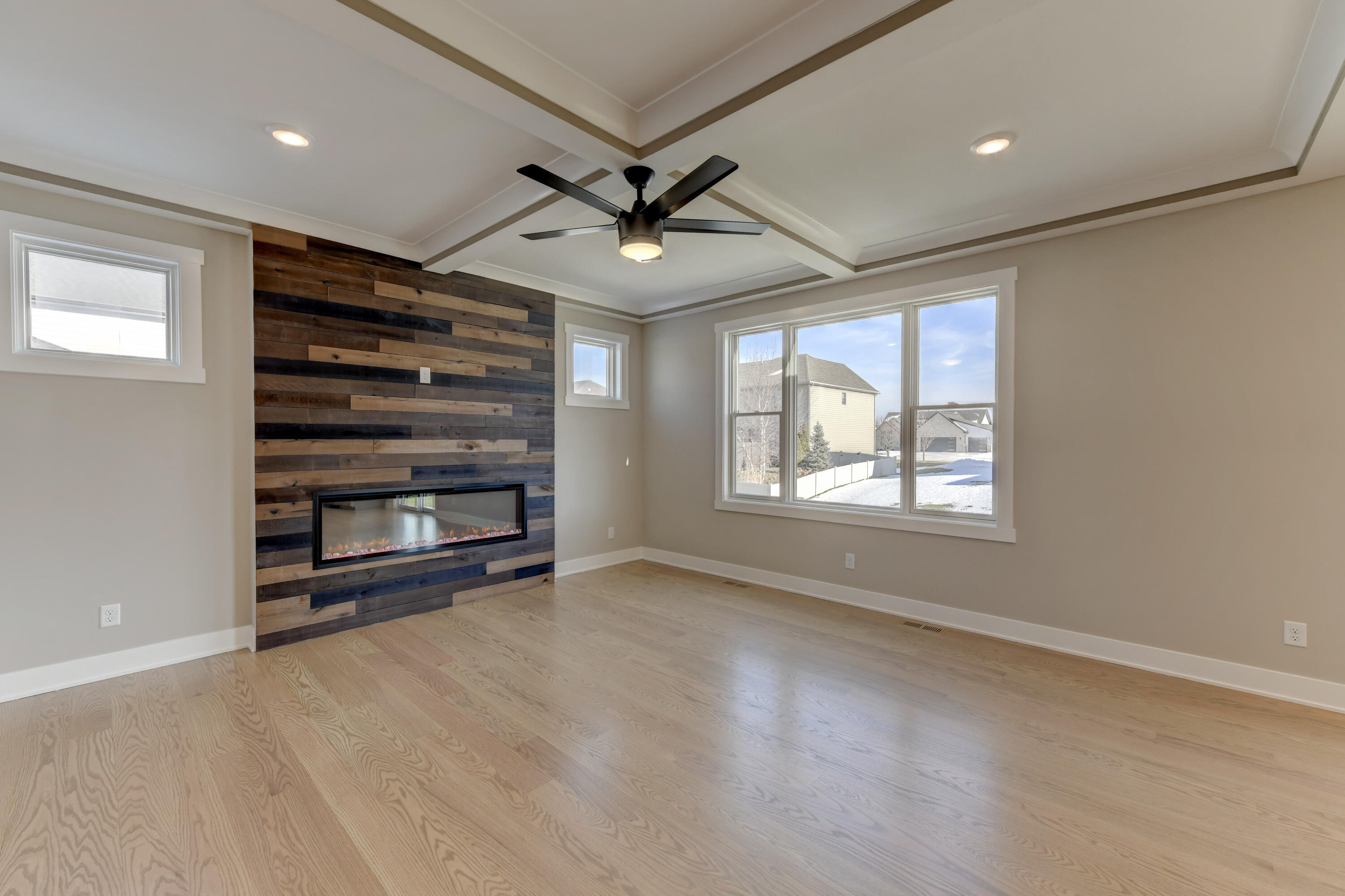 10221 Allison Road Munster, IN 46321 - Photo 5 of 35 3000x2000