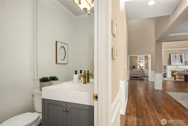 $2,450,000 | 15897 Southeast 56th Place, Bellevue, WA 98006