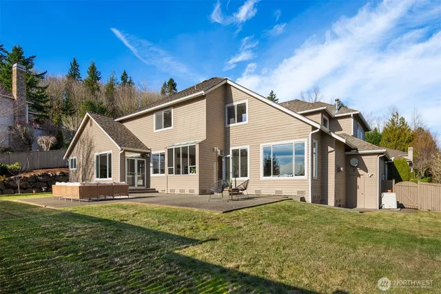 $2,450,000 | 15897 Southeast 56th Place, Bellevue, WA 98006