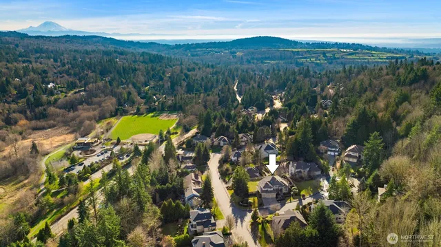 $2,450,000 | 15897 Southeast 56th Place, Bellevue, WA 98006