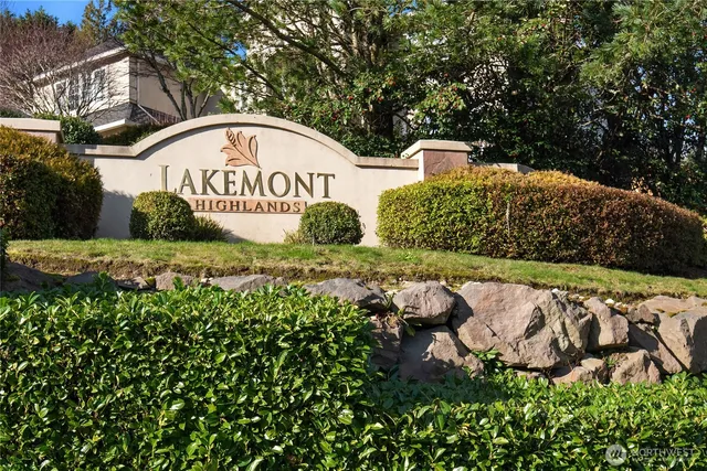 $2,450,000 | 15897 Southeast 56th Place, Bellevue, WA 98006