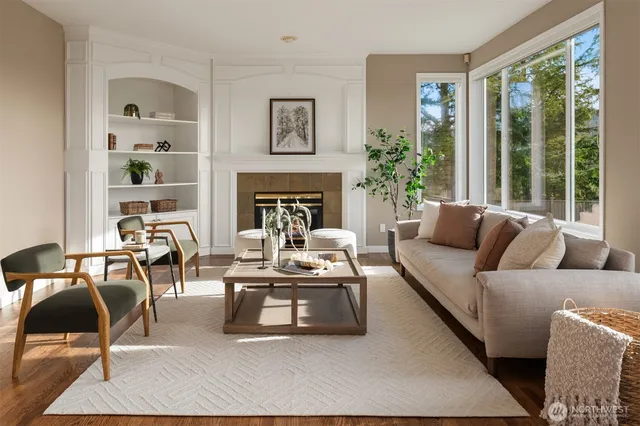 $2,450,000 | 15897 Southeast 56th Place, Bellevue, WA 98006