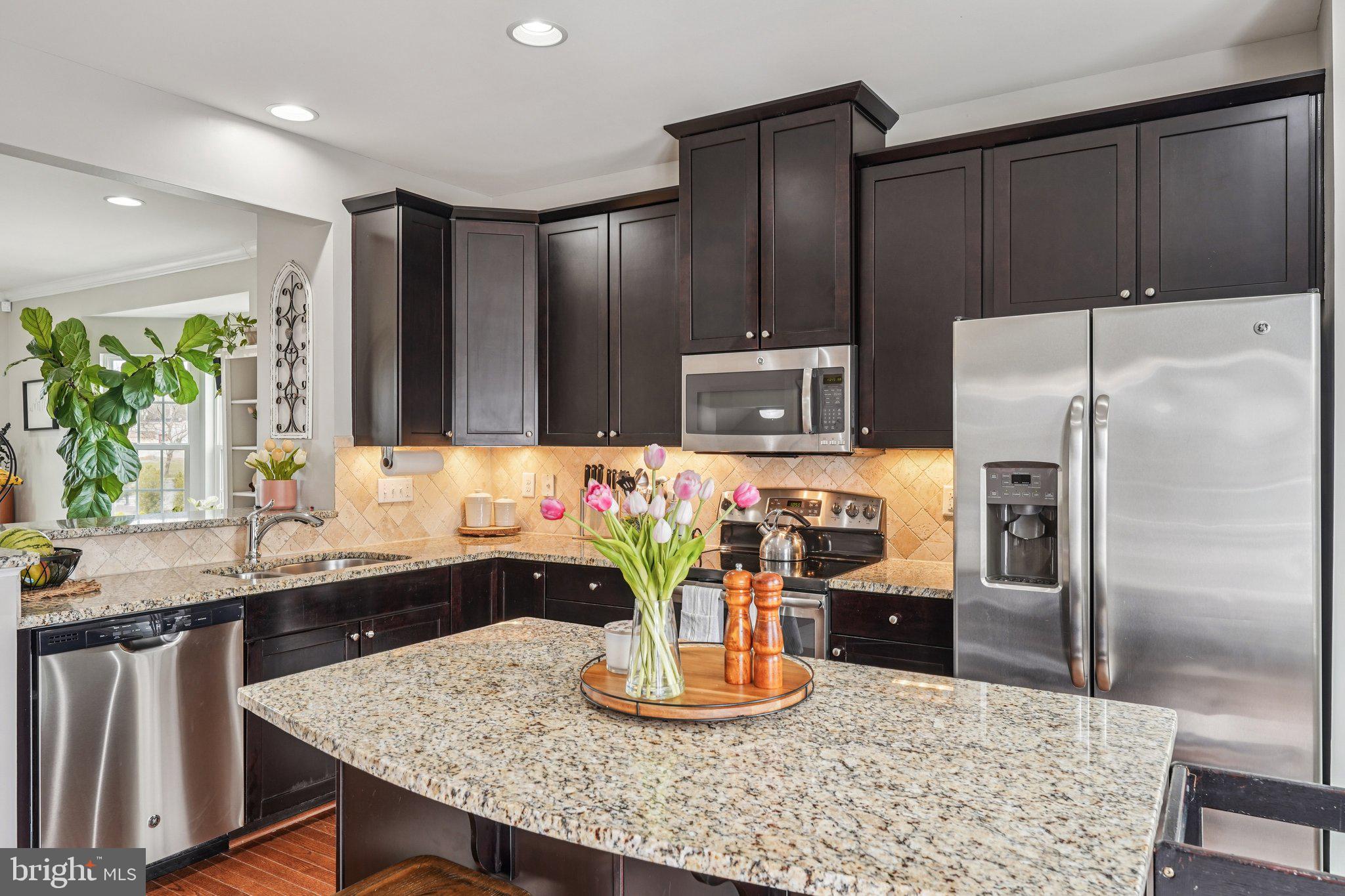 101 Emerson Court Clementon, NJ 08021 - Photo 14 of 44 2nd fl - kitchen