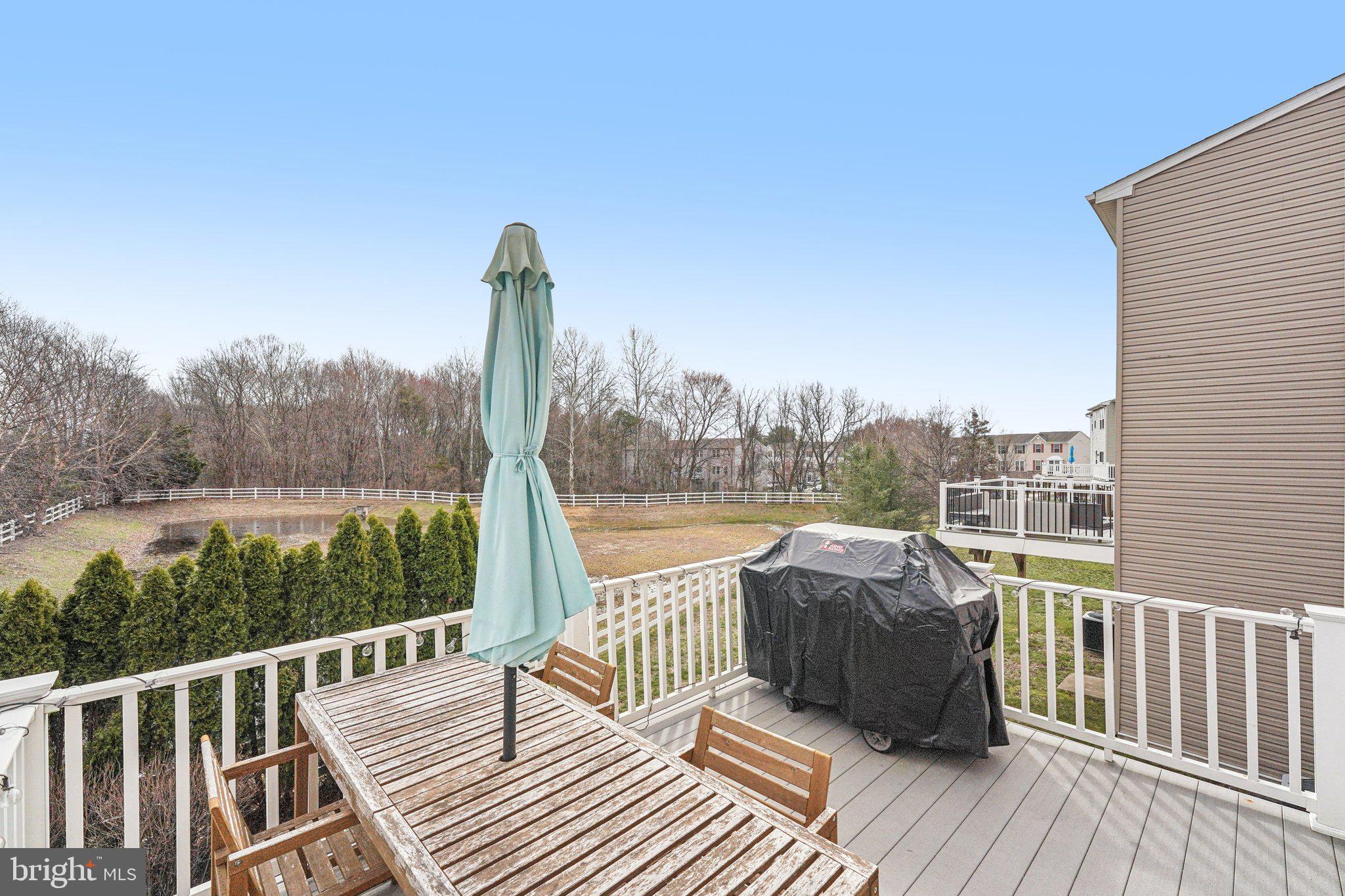 101 Emerson Court Clementon, NJ 08021 - Photo 23 of 44 deck off kitchen