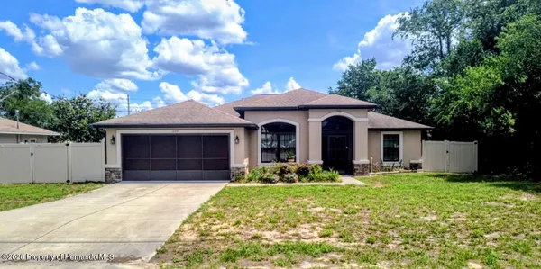 $359,900 | 10244 Heathcliff Street, Spring Hill, FL 34608