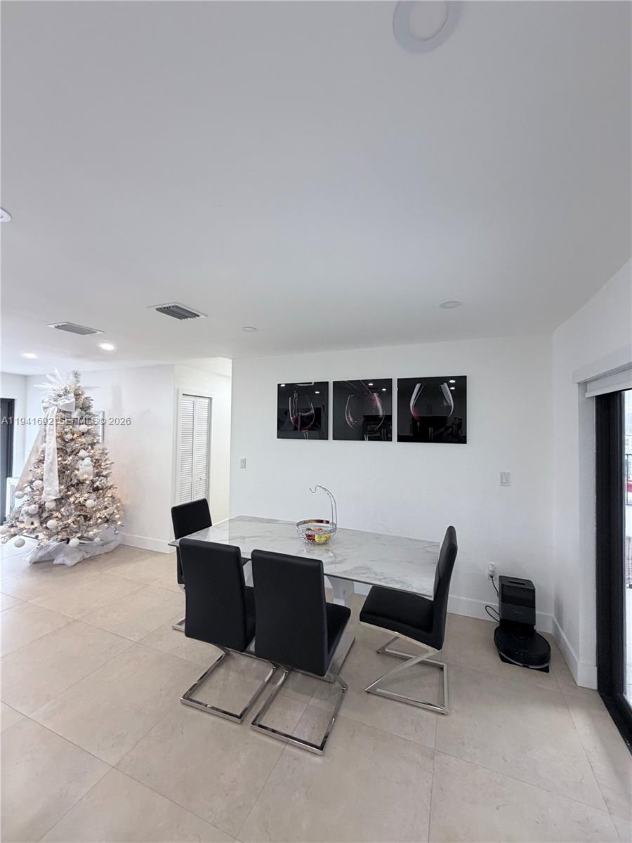 13261 Southwest 260th Terrace Homestead, FL 33032 - Photo 24 of 36 a living room with furniture