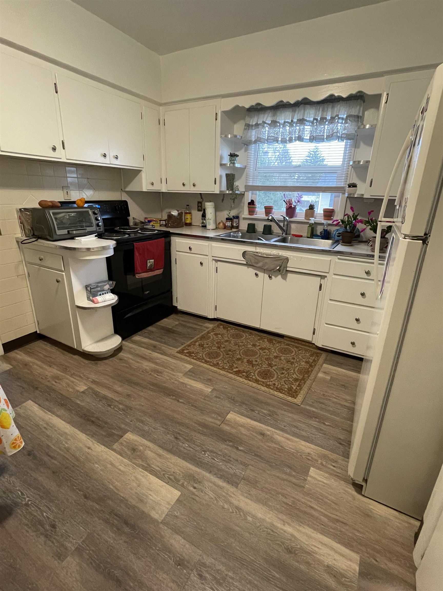 1736 East Broad Avenue Spokane, WA 99207 - Photo 11 of 17